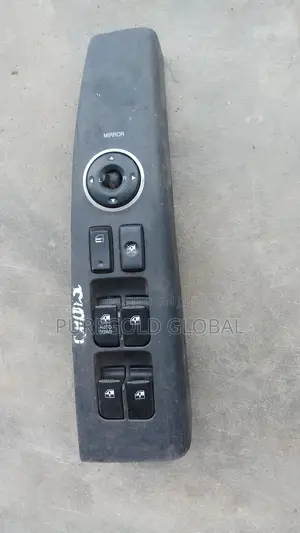 Driver Side Pressing Botton For Hyundai Santafe 2008 Model
