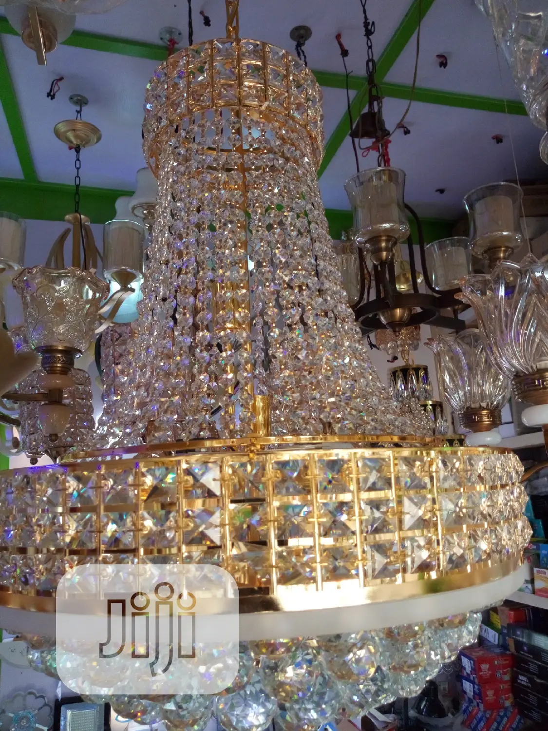 High Quality Crystal Chandelier
