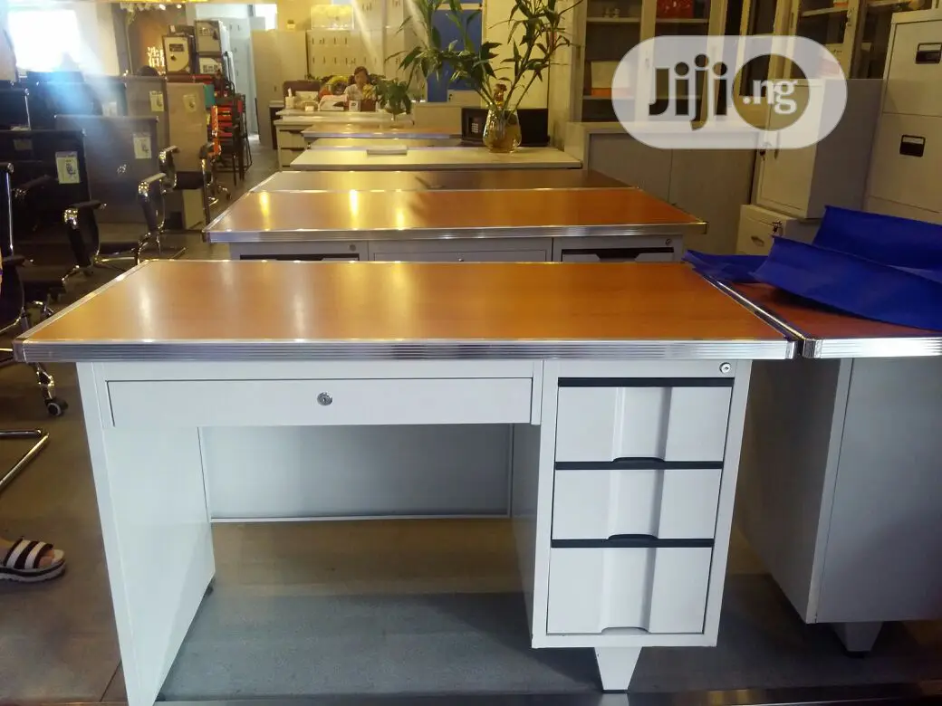 High Quality Office Metal Table