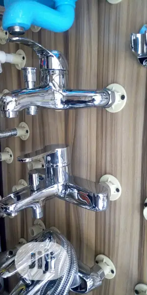 Elbow Bath Mixer With Cable And Shower Head Set