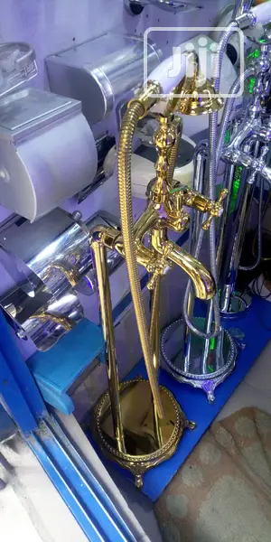 Standing Shower