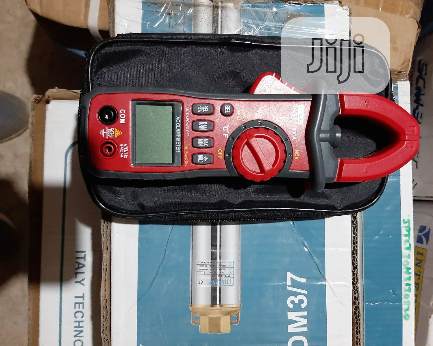 AC Digital Clamp Meter