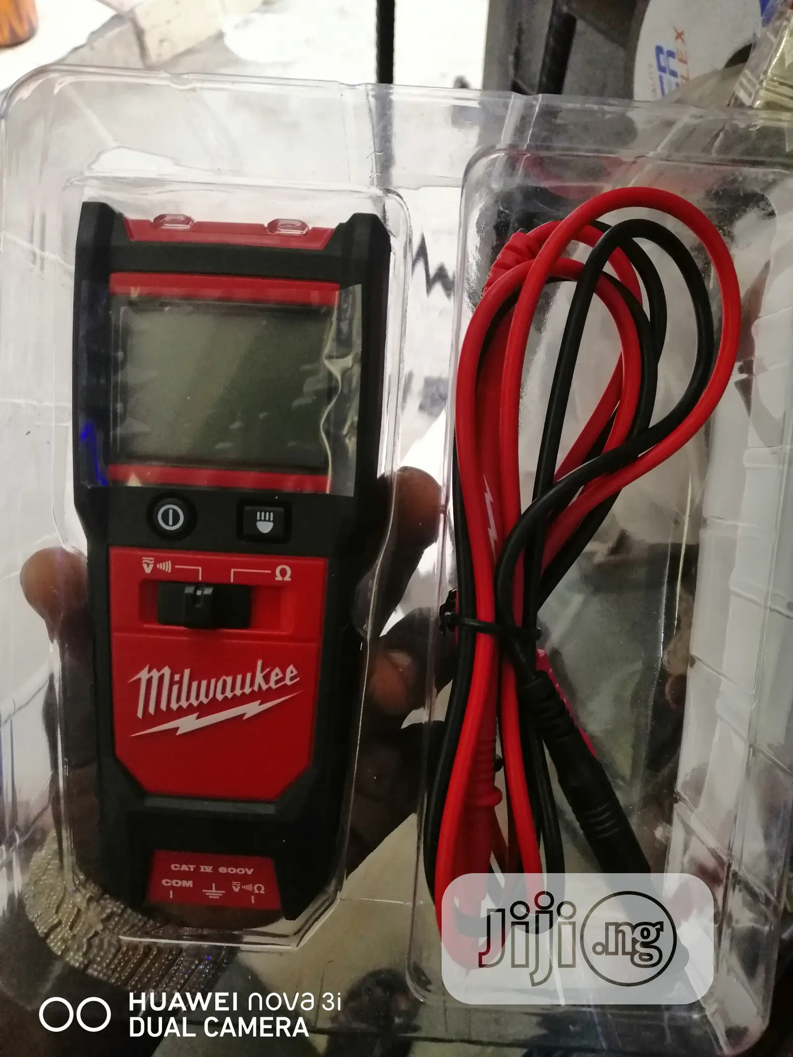Milwaukee Voltage Tester 2213-20