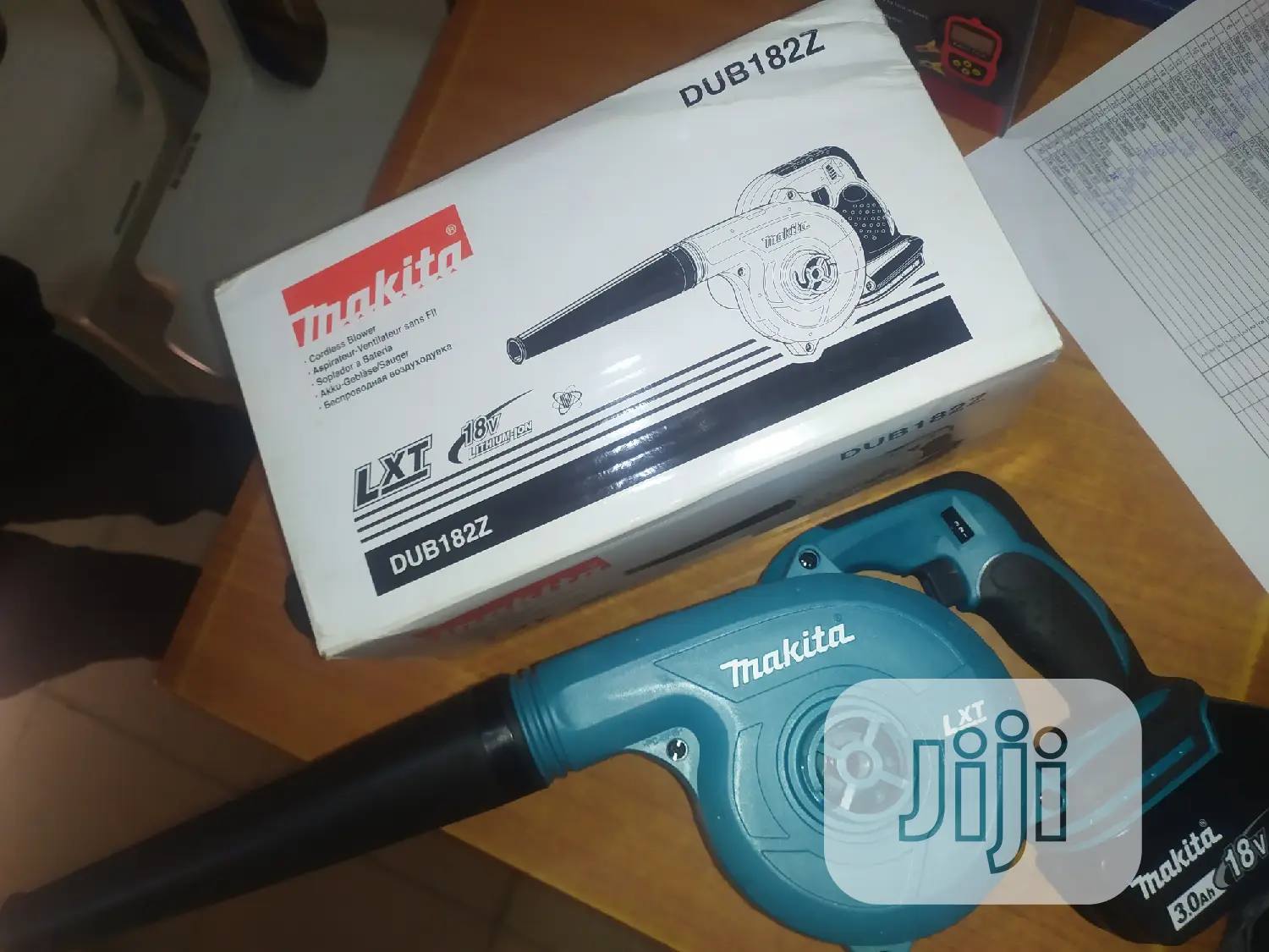 Makita Cordless Air Blower