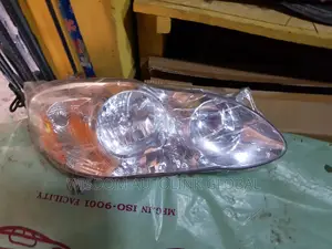 Headlights for Toyota Corolla 2005 Model American Spec