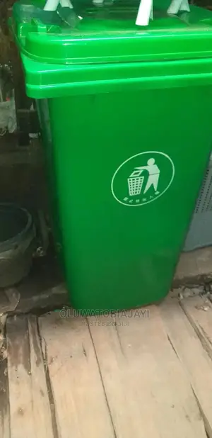 240liter Plastics Bin