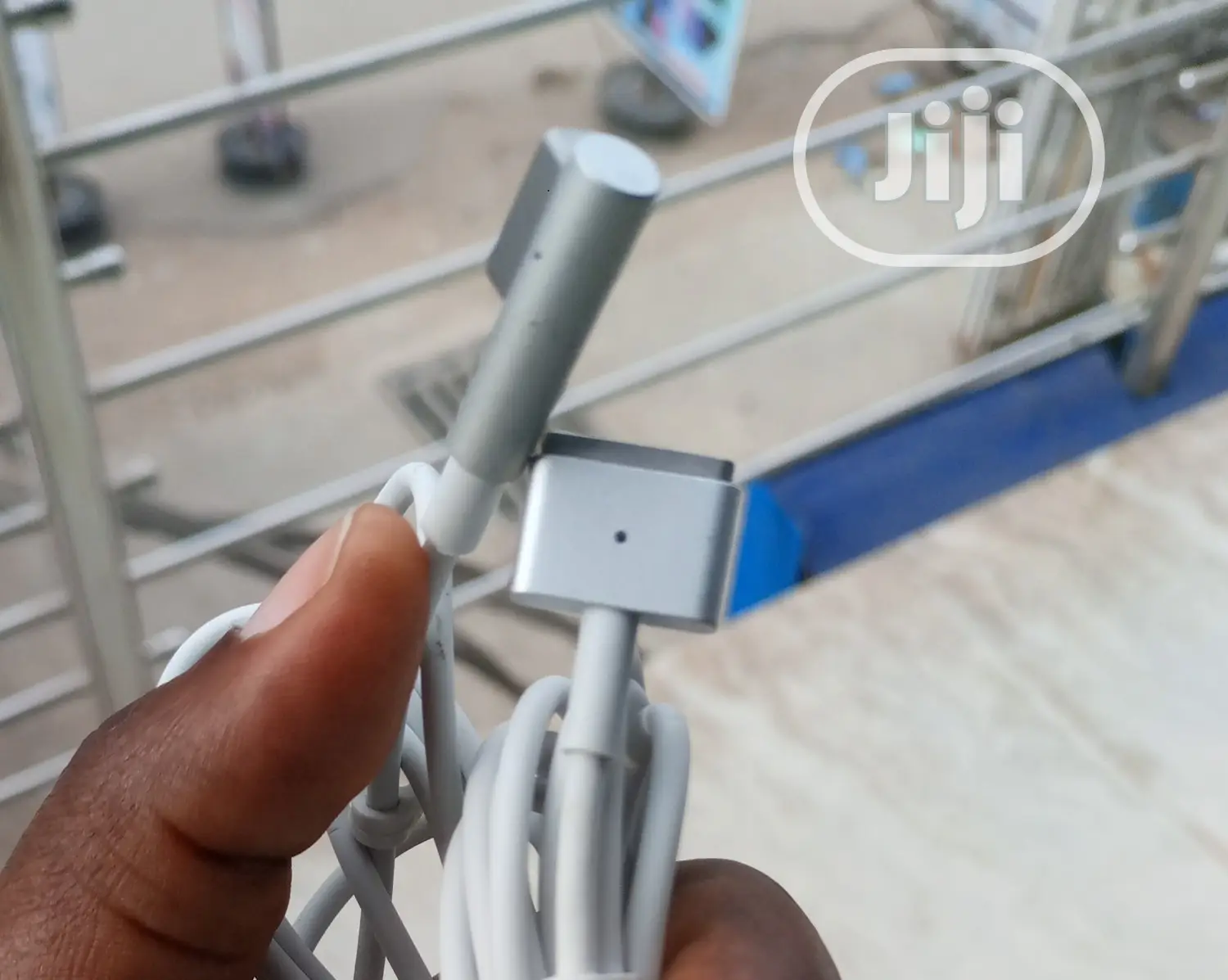 85watts Macbook Charger