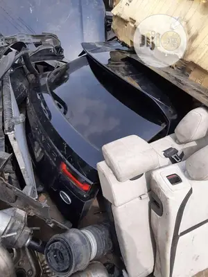 Booth For Range Rover Velar 2020