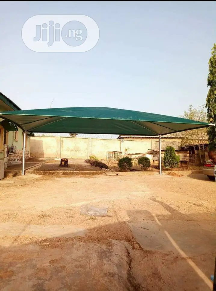 Makki And Car-port