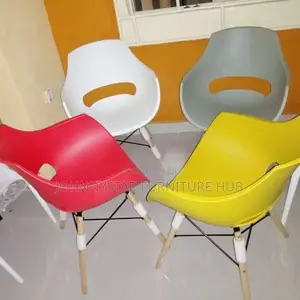 Italian Unique Tovic Design Restaurant Chairs