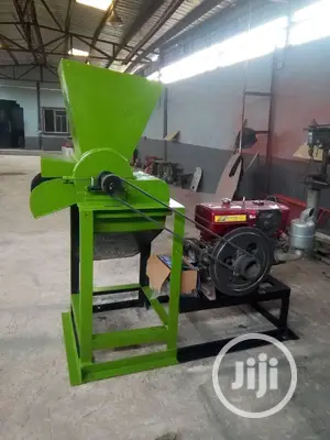 Coconut Shelling Machine