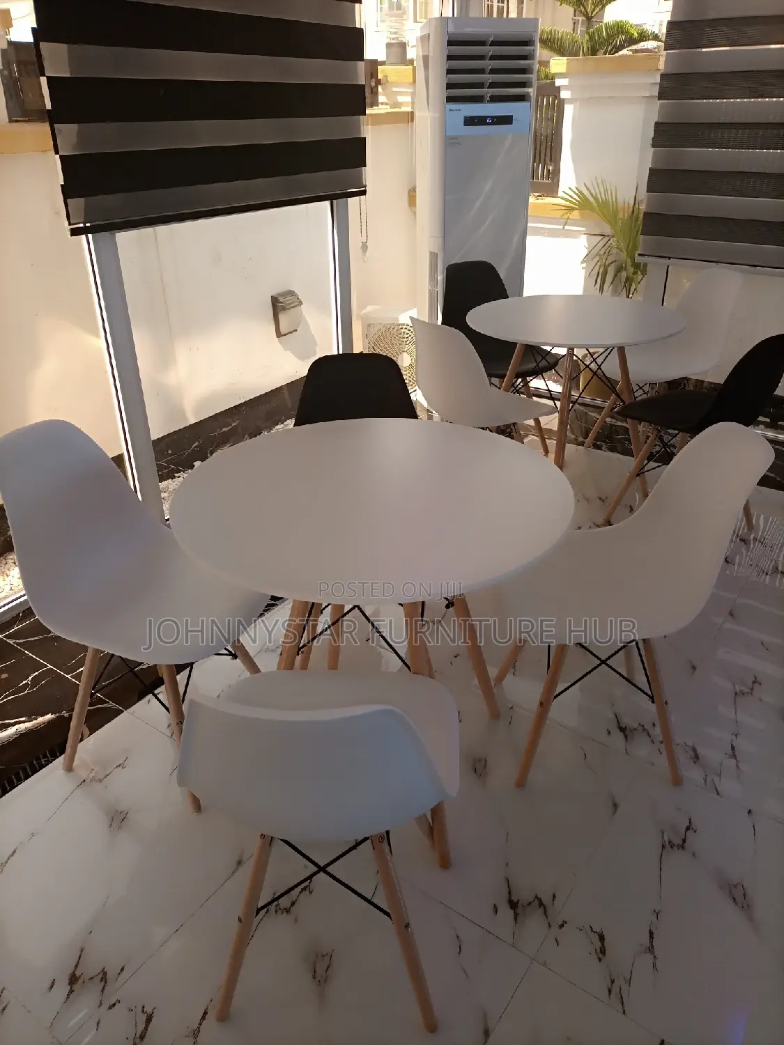 Supermax Restaurant Chairs 4 With Tables