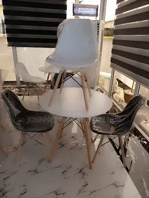 Oxford Restaurant 4 Chairs With Tables