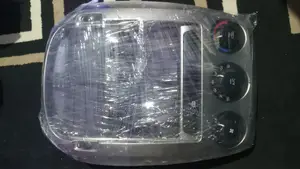 Kia Cerato 2004 Console