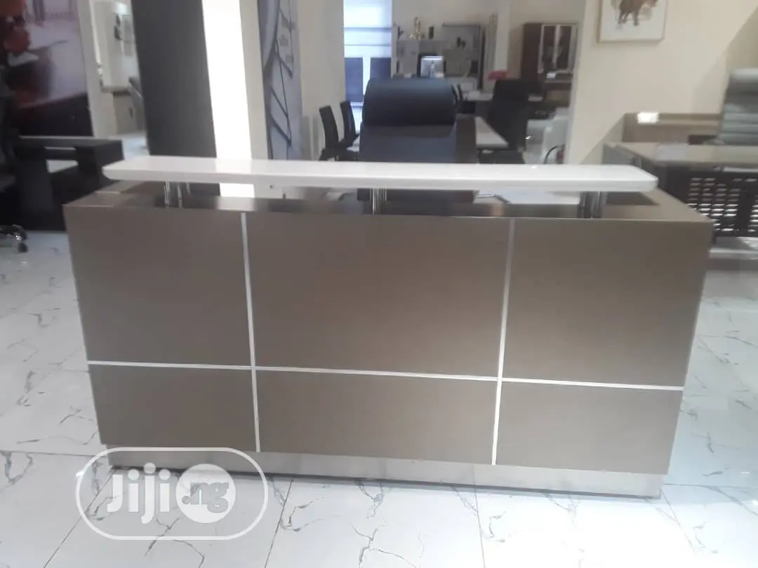 Receptionist Table