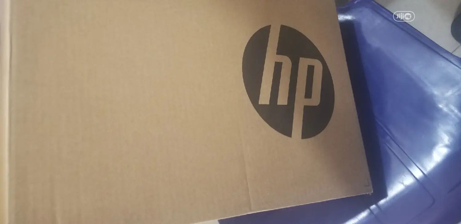 New Laptop HP 250 G7 8GB Intel Core I3 HDD 1T