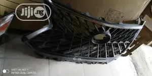 Front Grill Lexus LS570