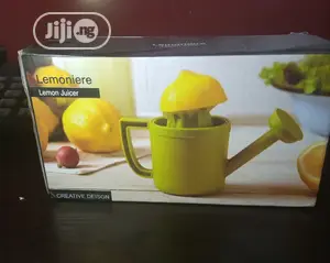 Lemoniere Lemon Juicer
