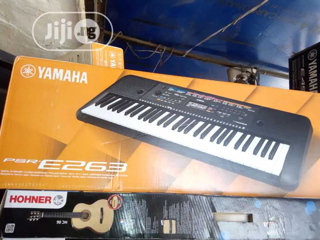 Yamaha PSR 263 Keyboard