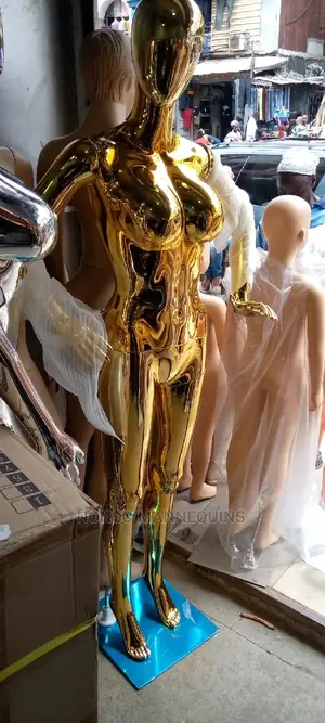 Gold Chrome Female Busty Mannequins