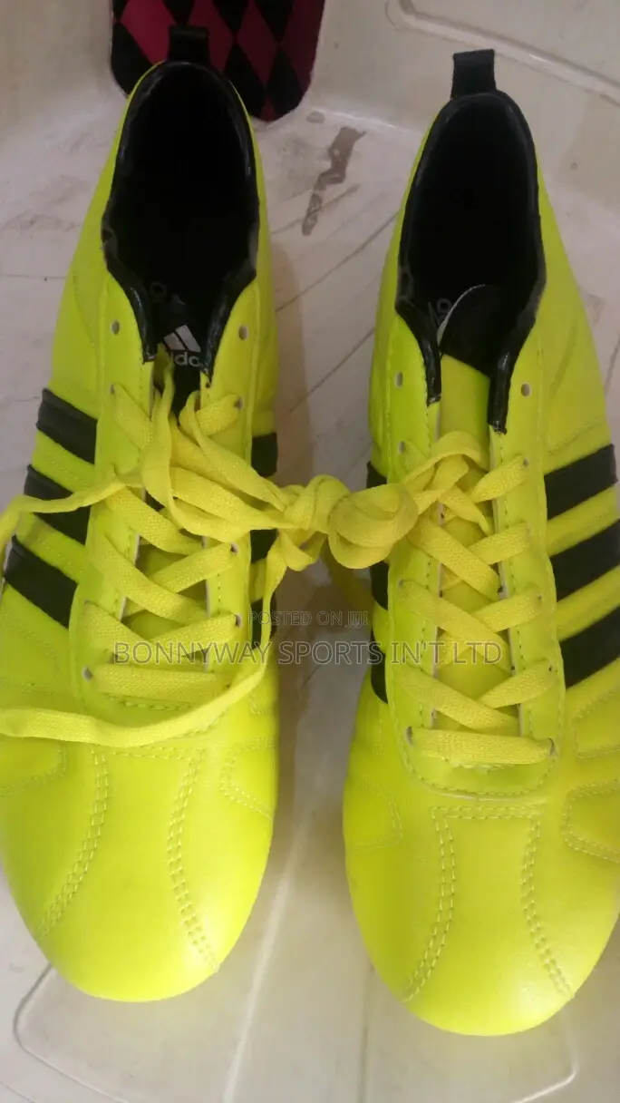 Adidas Latest Size 41 Boot