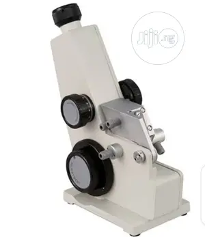Refractometer