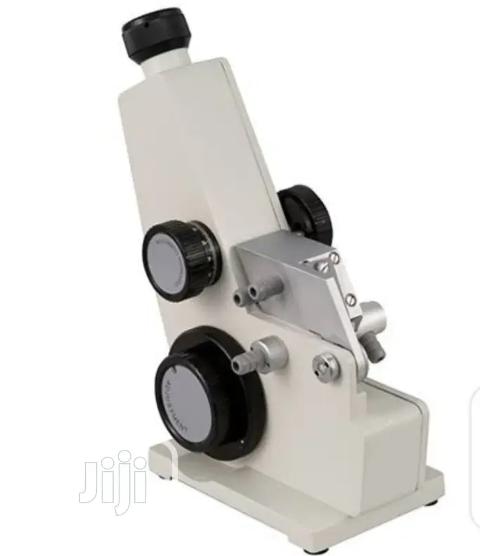 Refractometer