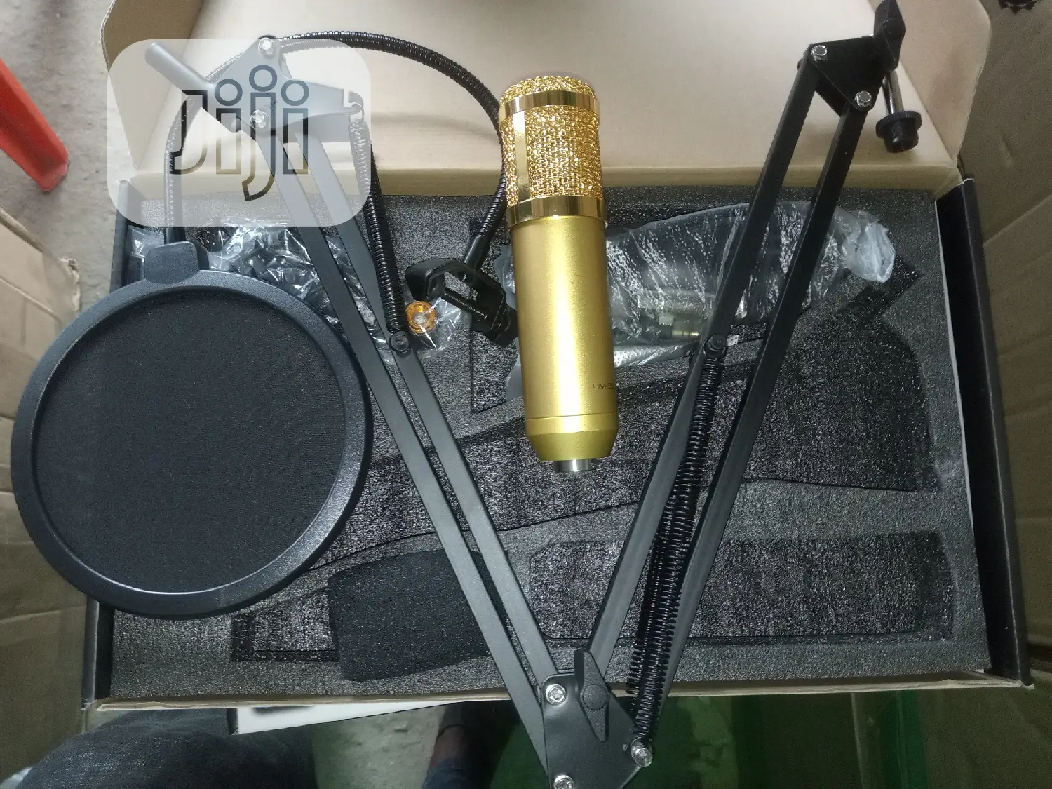 Professional Studio Mic With Stand