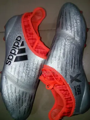 Adidas Size 44,45 Ankle Boot
