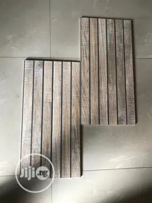 Quality Crack Tiles