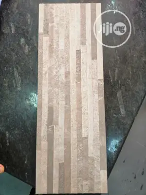Quality Crack Tiles