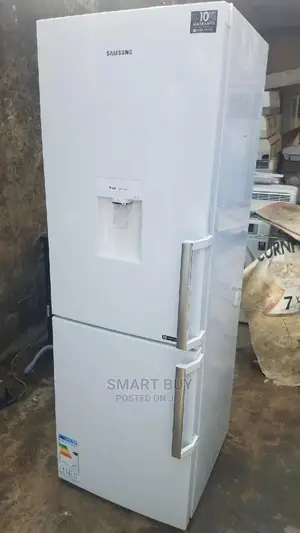 Samsung Digital Inverter Refrigerator With Dispenser