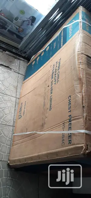 4feet Midea Freezer