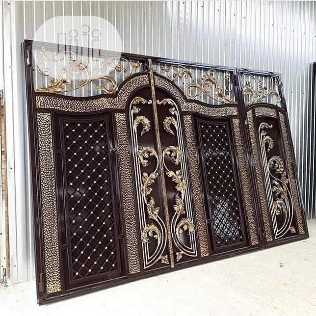 Rolling Gate Design