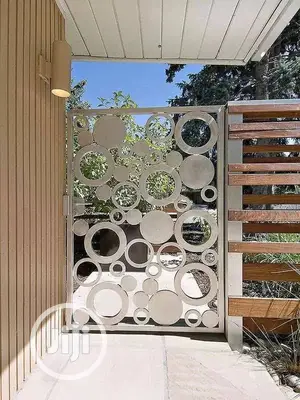 Rolling Gate Design