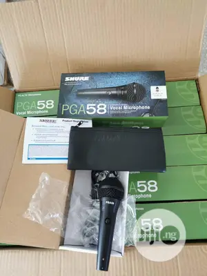 Shure PGA 58 Microphone With Mic Cable