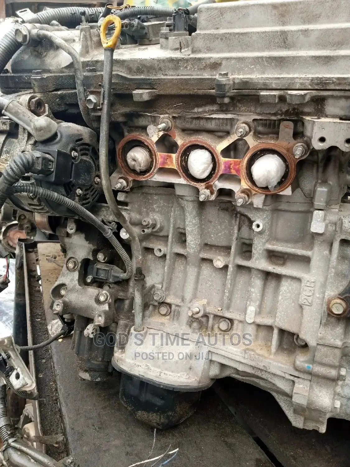 Lesux 330 Engine V6 2GR