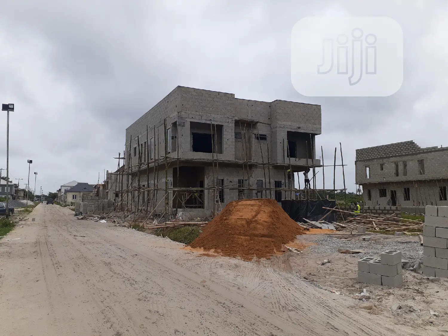Building Contractor