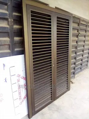 Frameless Glass and Aluminium Work