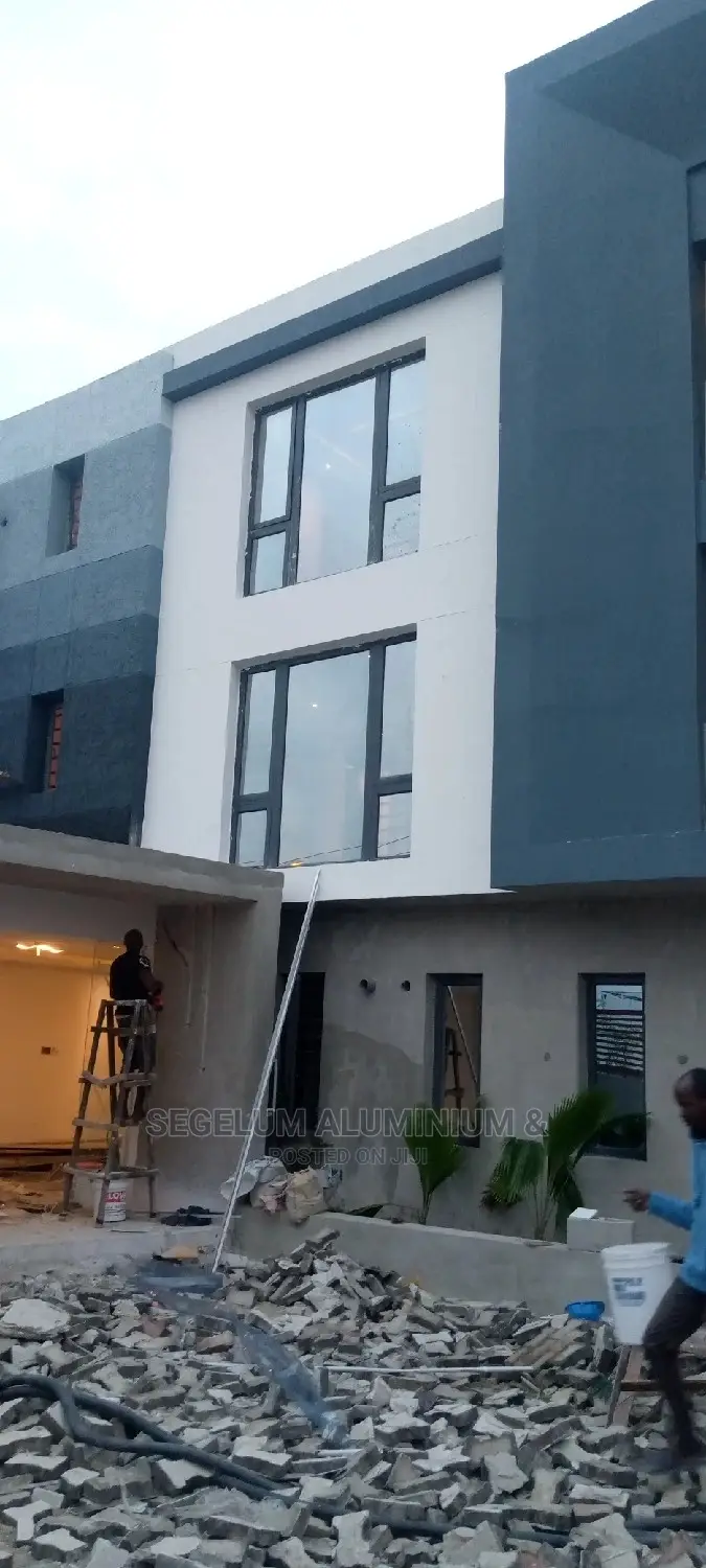 Frameless Glass and Aluminium Work