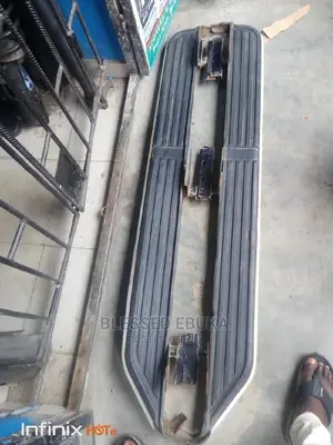 Land Rover Discovery 3 Side Step
