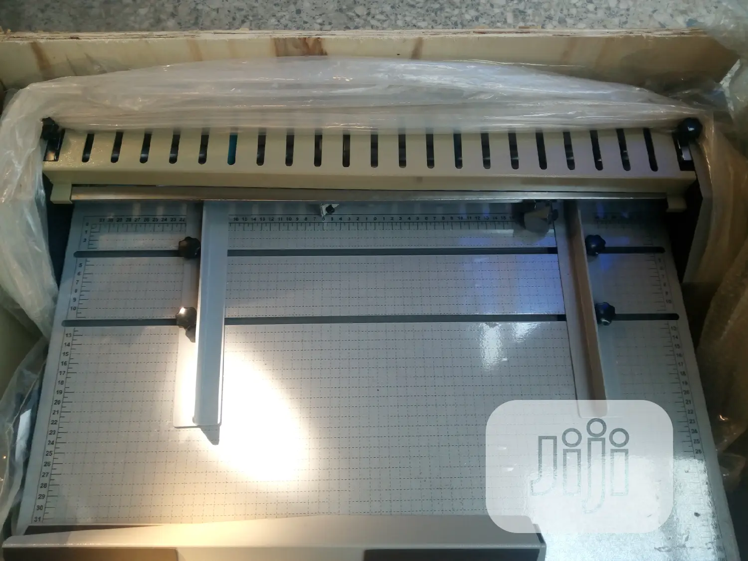 Creasing Machine