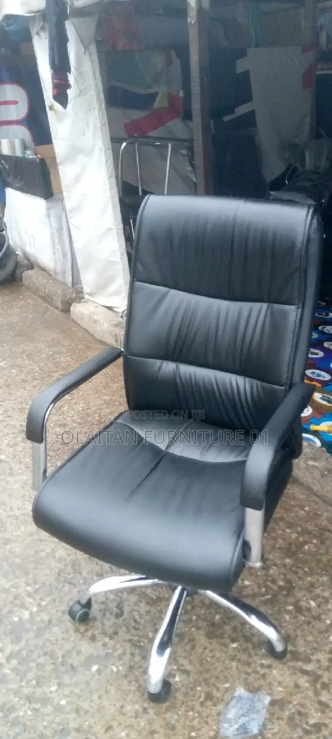 Armrest Office Chair