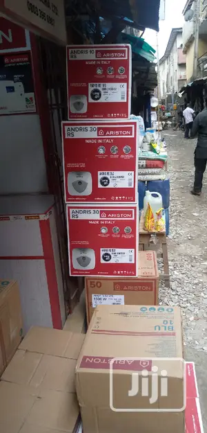 Ariston Water Heater 10ltr