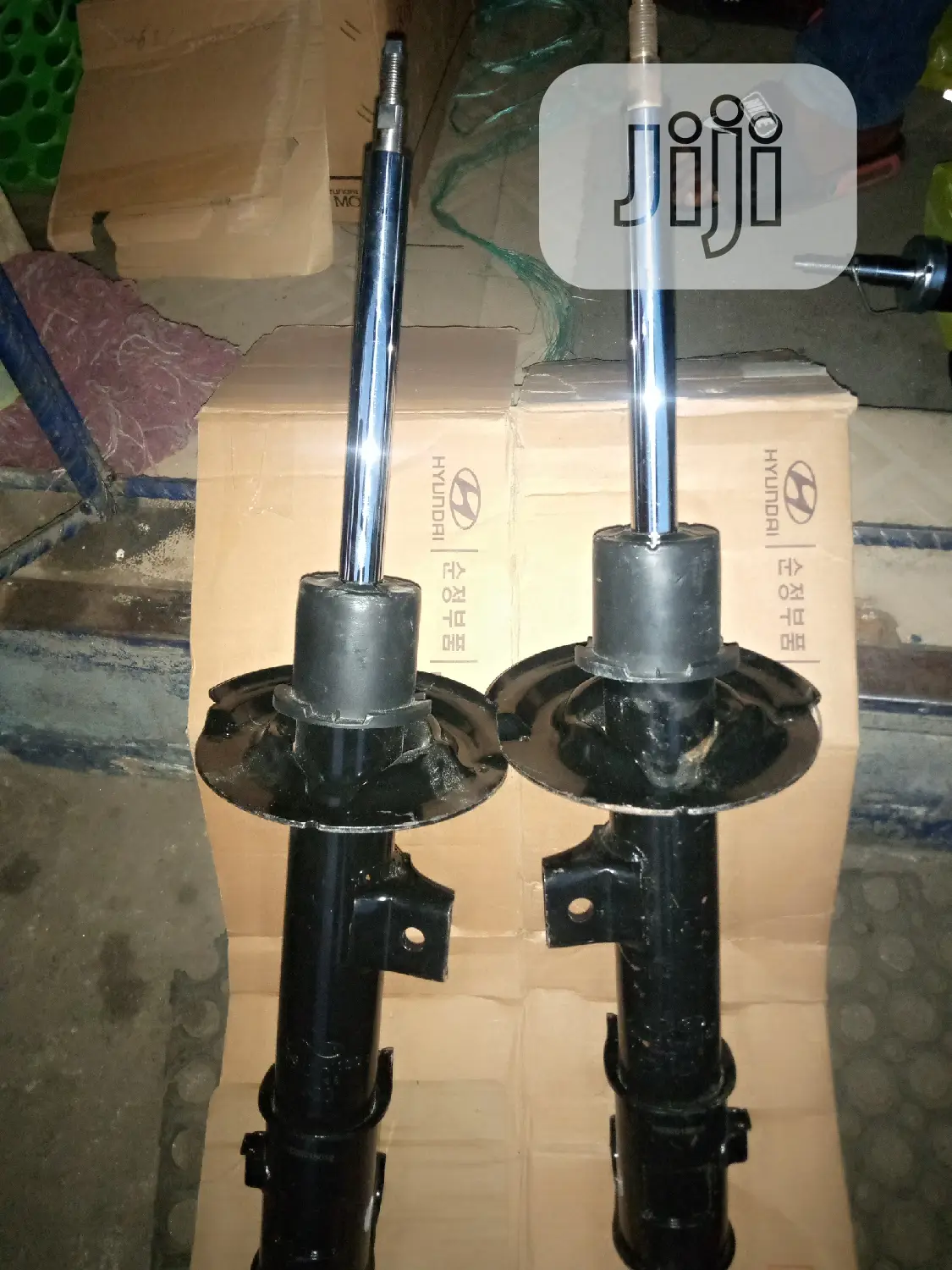 Front Shock For Hyundai Santafee 2014