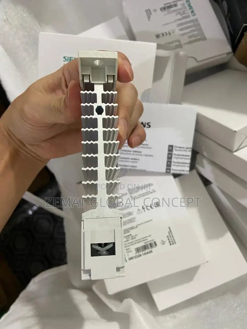Siemens Solid State Relay, 4..30vdc