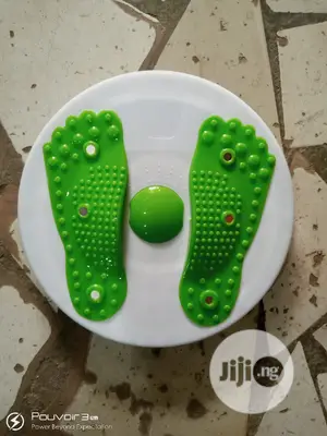 Brand New Magnetic Twister Withoutrope