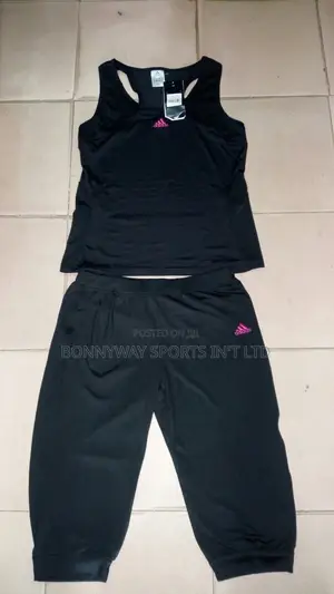 Ladies Sleveles Up Nd Dawn Gym Wear, Size L