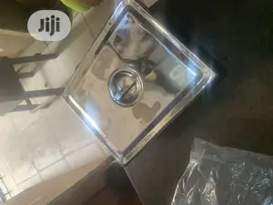 An Instrument Tray