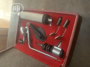 Laryngoscope